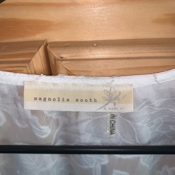 Magnolia South fringed minimalist kimono overlay size S/M - Picture 4 of 6